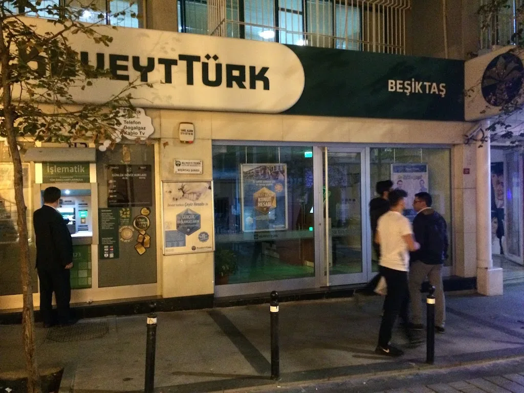 Kuveyt Türk Beşiktaş Şubesi — Bankalar, Beşiktaş · fotoğraf 1