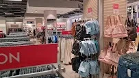 LC WAIKIKI 212 İstanbul Power Outlet AVM Bağcılar
