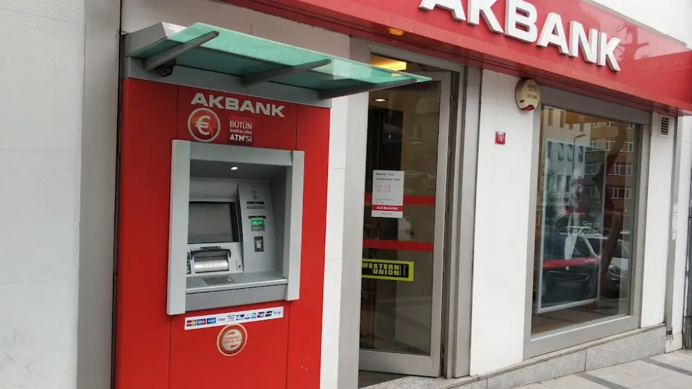 Akbank Valideçeşme/İst. Şubesi — Bankalar, Beşiktaş · fotoğraf 4