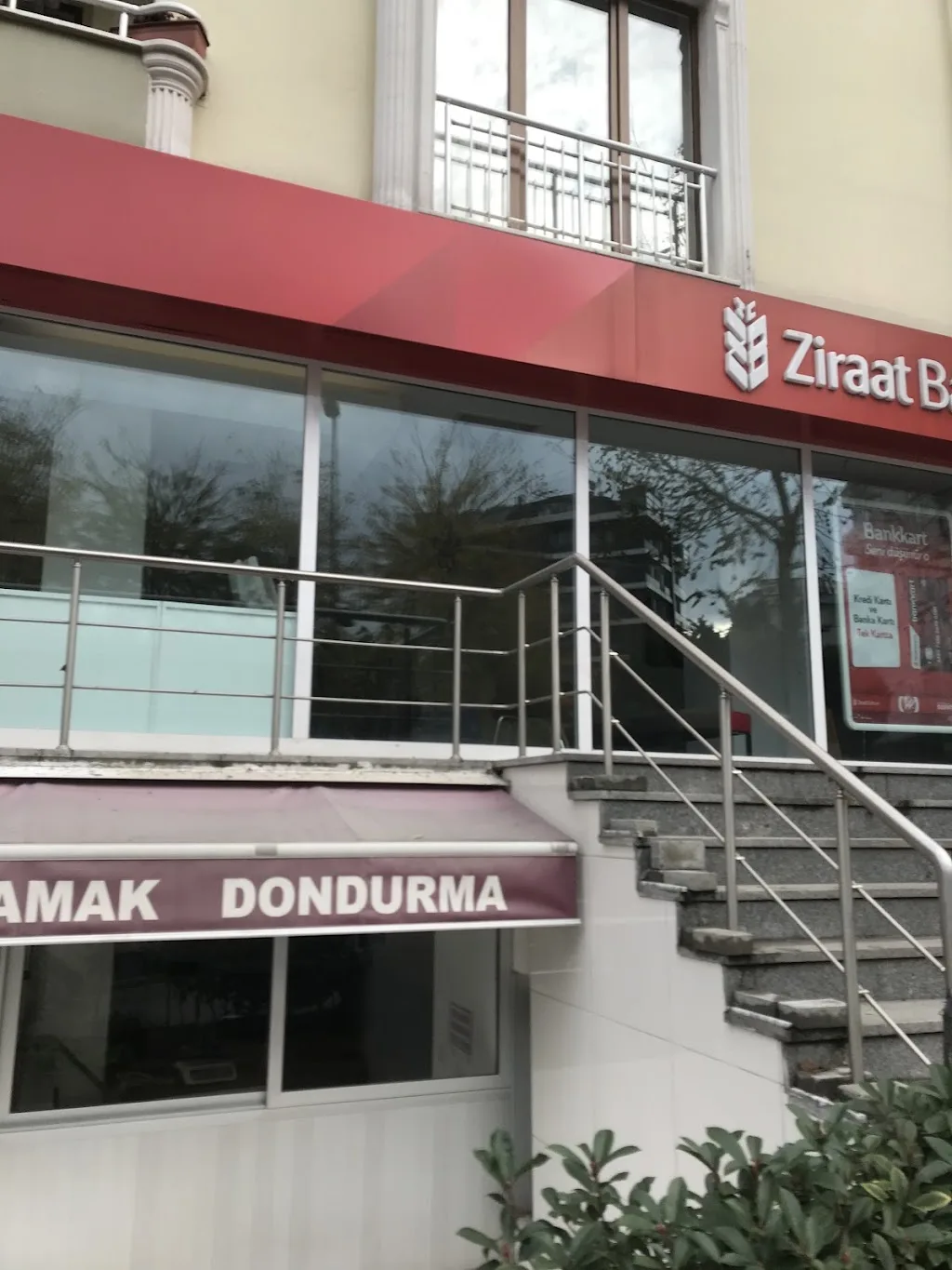 Ziraat Bankası Dikilitaş/İstanbul Şubesi — Bankalar, Beşiktaş · fotoğraf 1