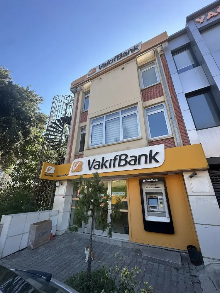 VakıfBank Mega Center Şubesi — Bankalar, Bayrampaşa · fotoğraf 2