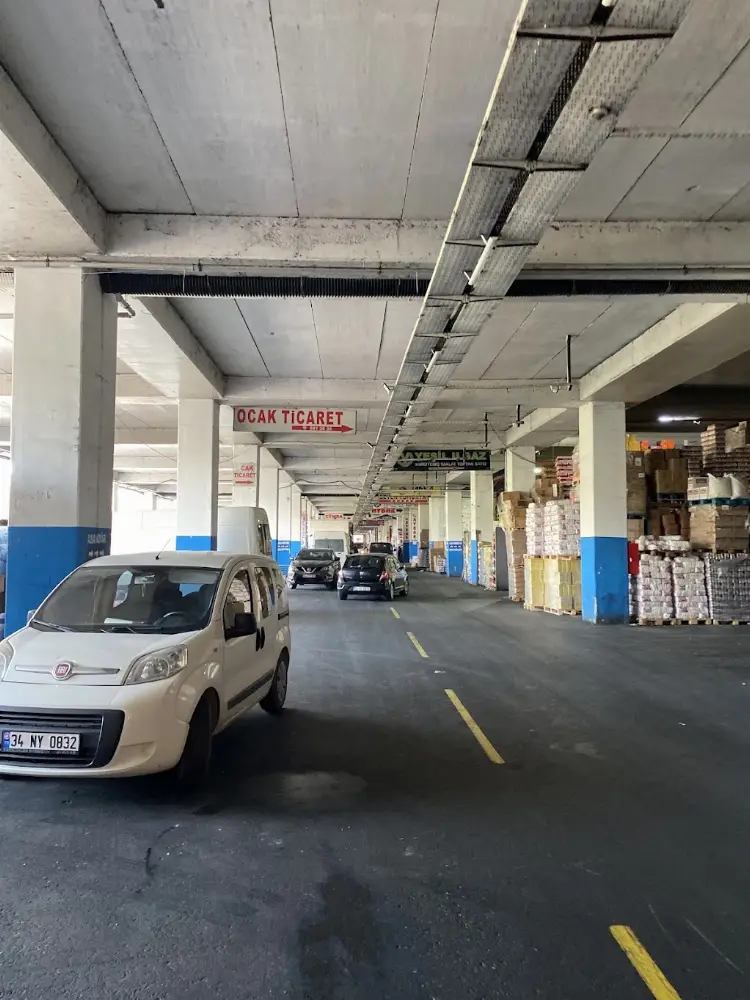 Mega Center — Bankalar, Bayrampaşa · fotoğraf 4