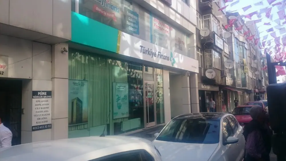 Türkiye Finans Bayrampaşa Şubesi / Türkiye Finans Terazidere Şubesi — Bankalar, Bayrampaşa · fotoğraf 2