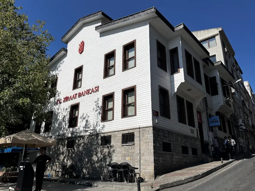 T.C. Ziraat Bankası İstanbul Bebek Şubesi — Bankalar, Beşiktaş · fotoğraf 2