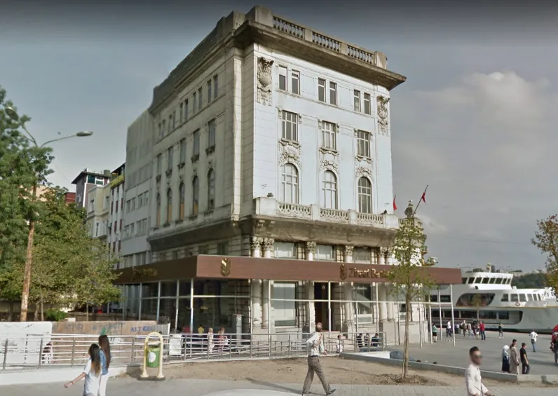 Ziraat Bankası İstanbul Şubesi — Bankalar, Beyoğlu · fotoğraf 1