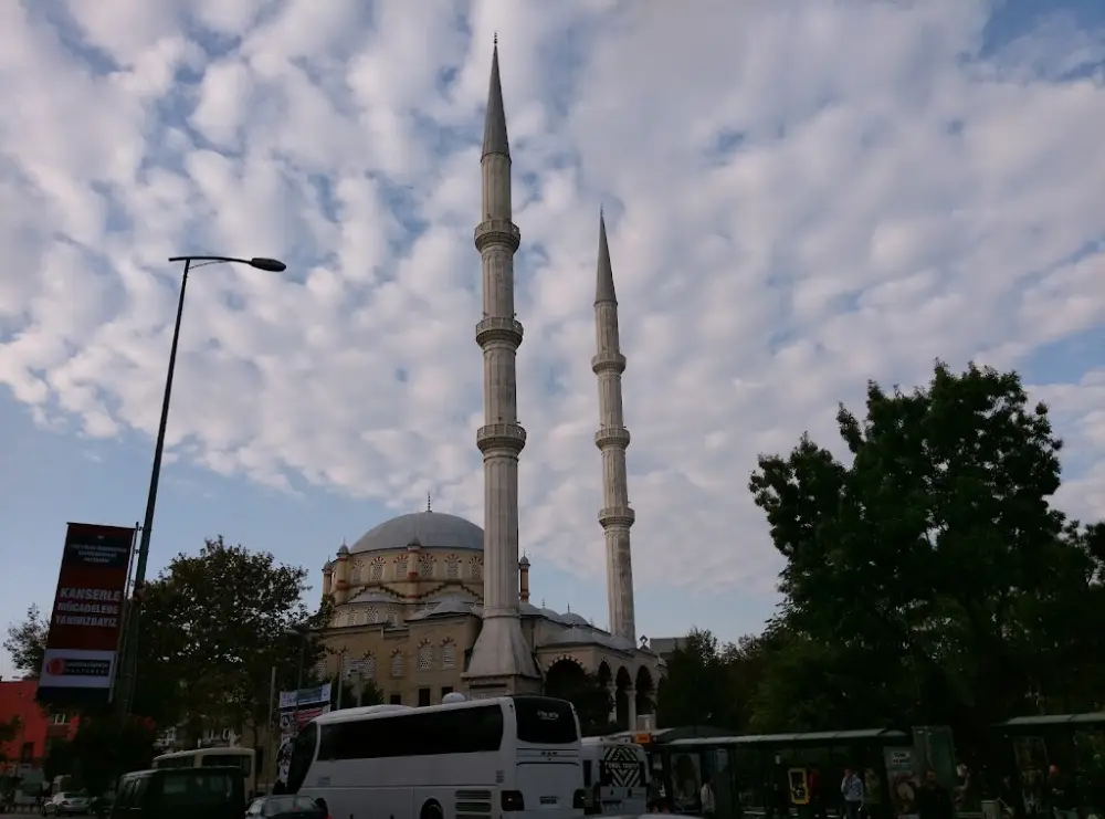 T.C. Bayrampaşa Belediyesi — Bankalar, Bayrampaşa · fotoğraf 4