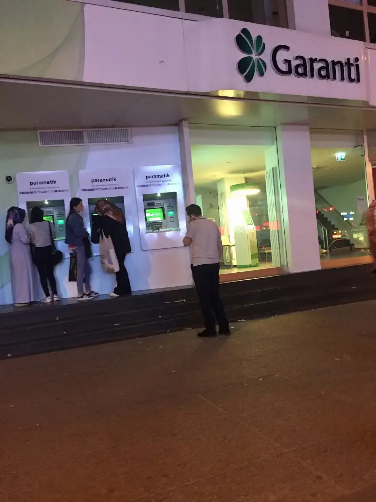 Garanti BBVA Beşyüzevler Şubesi — Bankalar, Bayrampaşa · fotoğraf 2