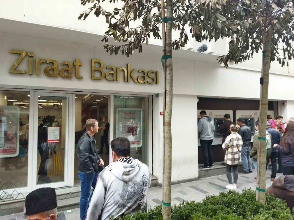 Ziraat Bankası Beyoğlu/İstanbul Şubesi — Bankalar, Beyoğlu · fotoğraf 1