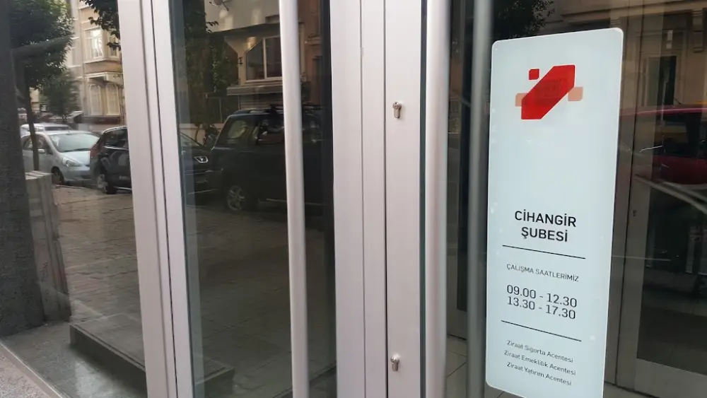 Ziraat Bankası Cihangir/İstanbul Şubesi — Bankalar, Beyoğlu · fotoğraf 4