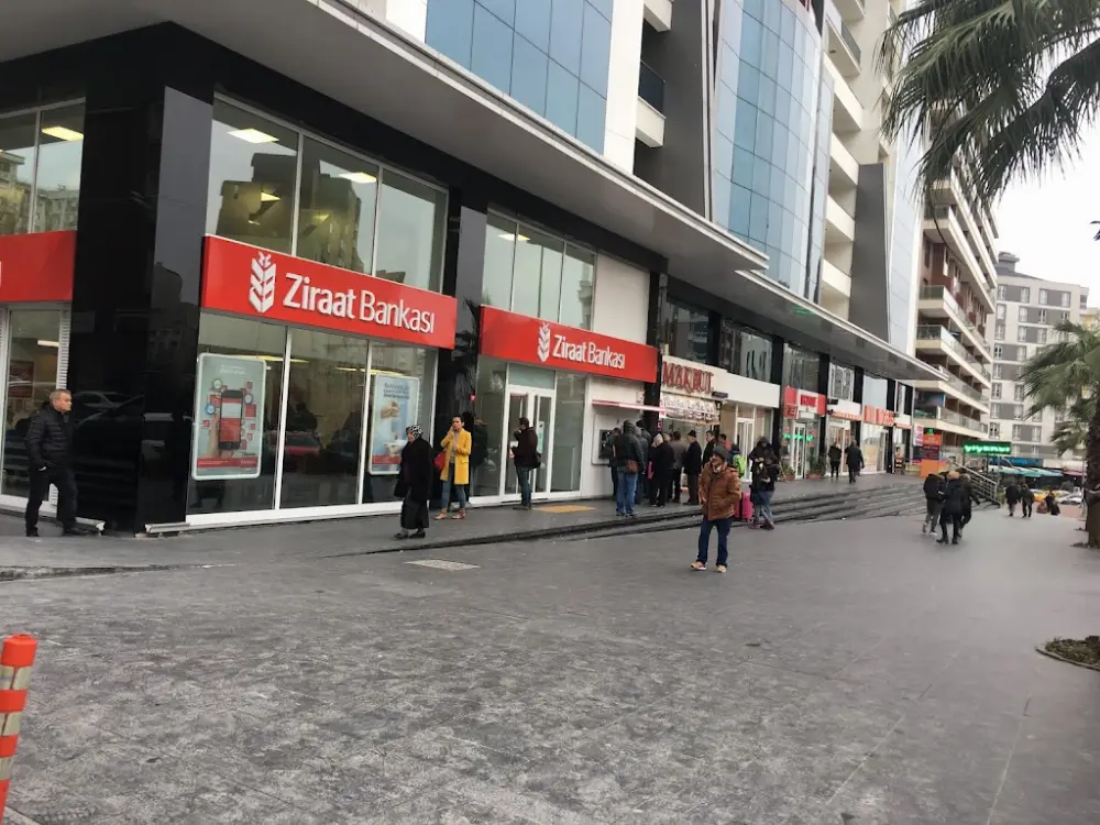 Ziraat Bankası Cumhuriyet Mahallesi-Esenyurt/İstanbul Şubesi — Bankalar, Esenyurt · fotoğraf 4