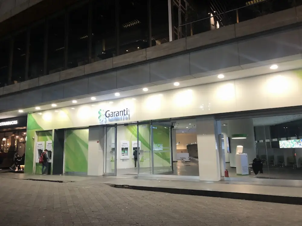 Garanti BBVA Taksim Meydan Şubesi — Bankalar, Beyoğlu · fotoğraf 2
