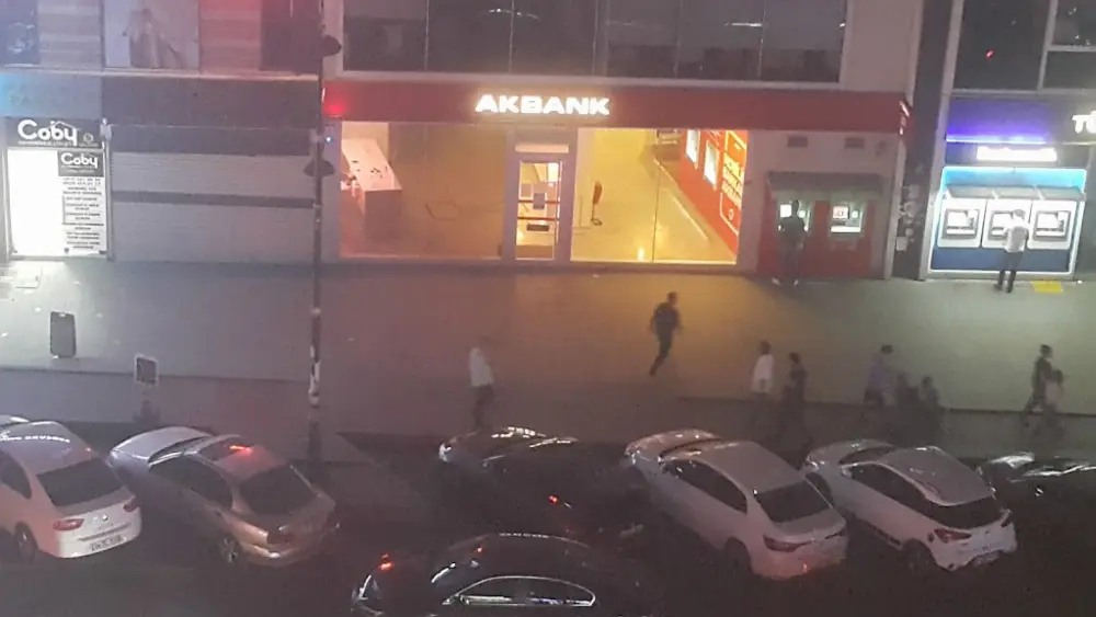 Akbank Cumhuriyet Caddesi Şubesi — Bankalar, Esenyurt · fotoğraf 3
