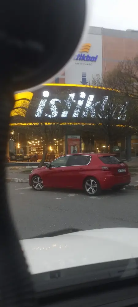 Akbank Cumhuriyet Caddesi Şubesi — Bankalar, Esenyurt · fotoğraf 4