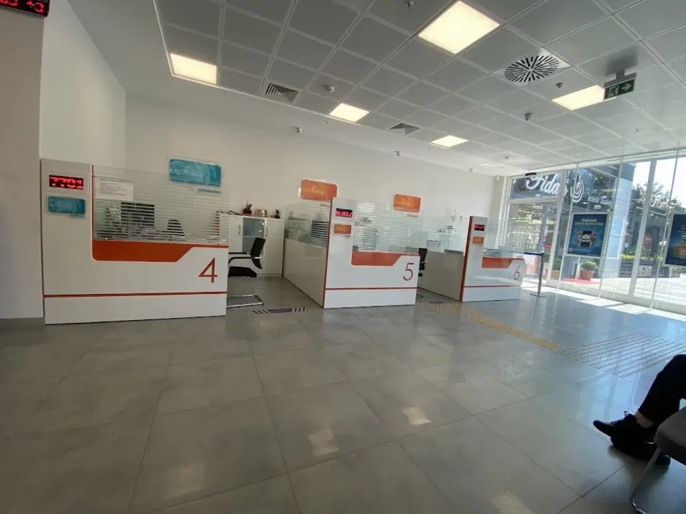 Halkbank Beykent Şubesi — Bankalar, Beylikdüzü · fotoğraf 2