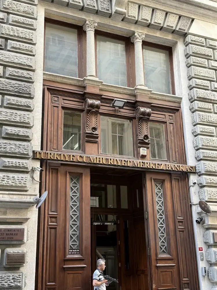 Merkez Bankası-istanbul Şubesi — Bankalar, Beyoğlu · fotoğraf 2