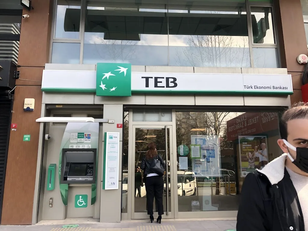 TEB Beylikdüzü E-5 Şubesi — Bankalar, Esenyurt · fotoğraf 1