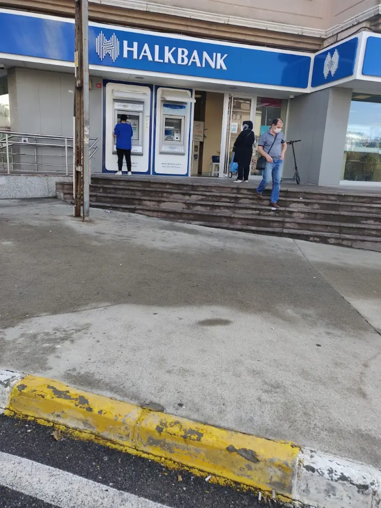 Halkbank Gürpınar Şubesi — Bankalar, Beylikdüzü · fotoğraf 3