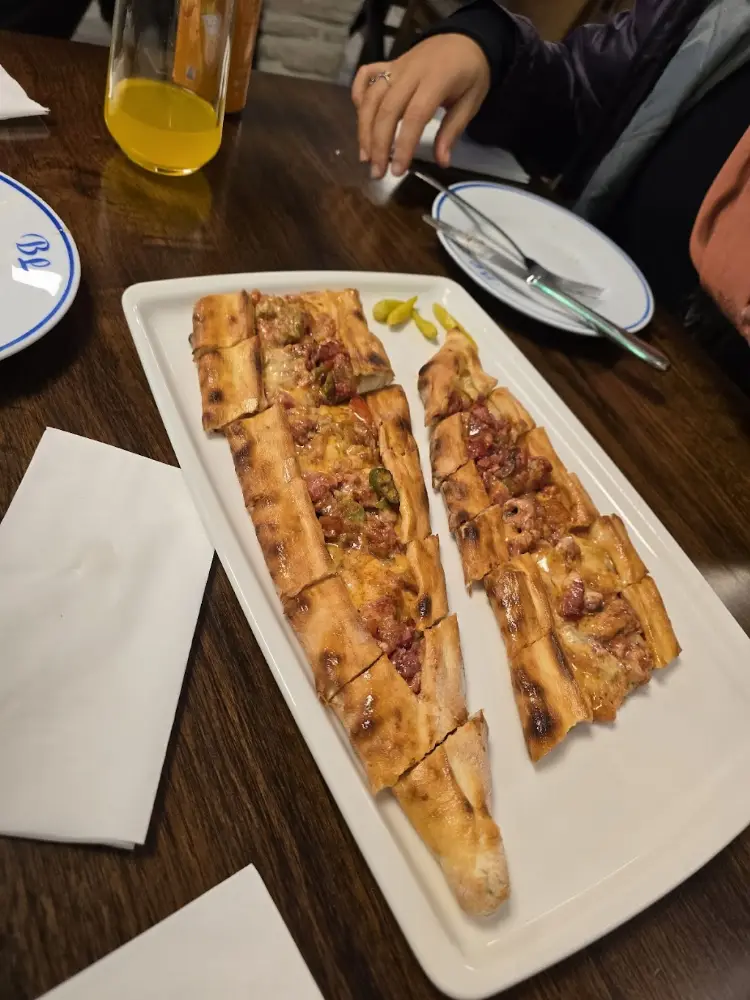 Bankalar Karadeniz Pide Salonu — Bankalar, Beyoğlu · fotoğraf 4