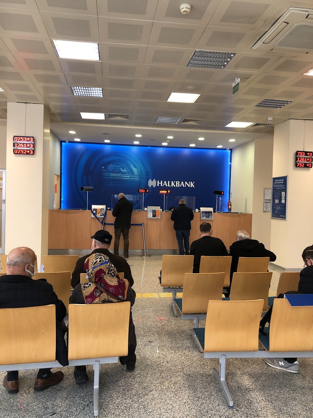 Halkbank Yakuplu Şubesi