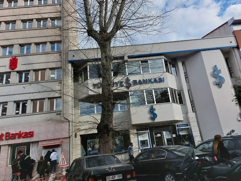 Türkiye İş Bankası Kasımpaşa/İstanbul Şubesi — Bankalar, Beyoğlu · fotoğraf 2
