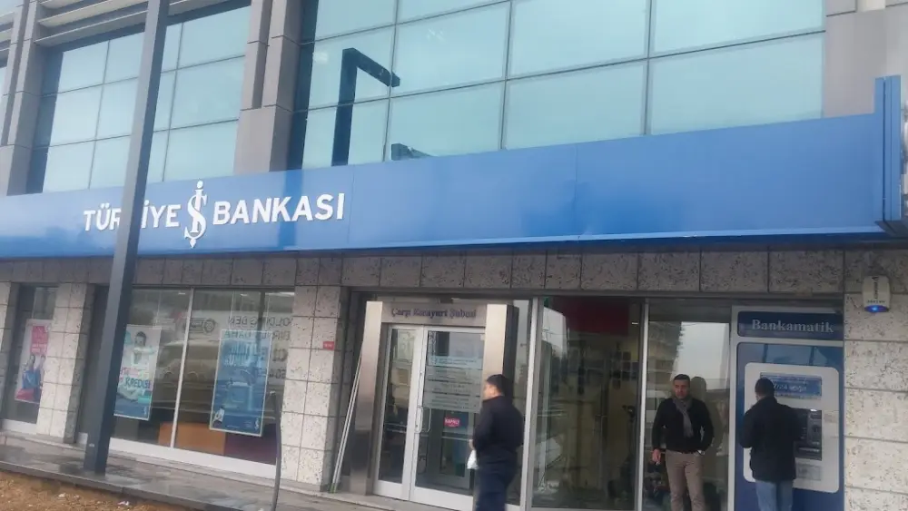 Türkiye İş Bankası Çarşı-Esenyurt/İstanbul Şubesi — Bankalar, Esenyurt · fotoğraf 4