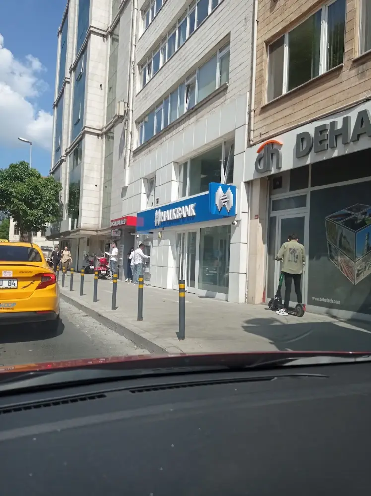 Halkbank Karaköy Şubesi — Bankalar, Beyoğlu · fotoğraf 4