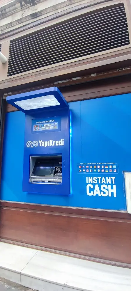 Yapı Kredi Bankası - Karaköy Rıhtım Şubesi — Bankalar, Beyoğlu · fotoğraf 4