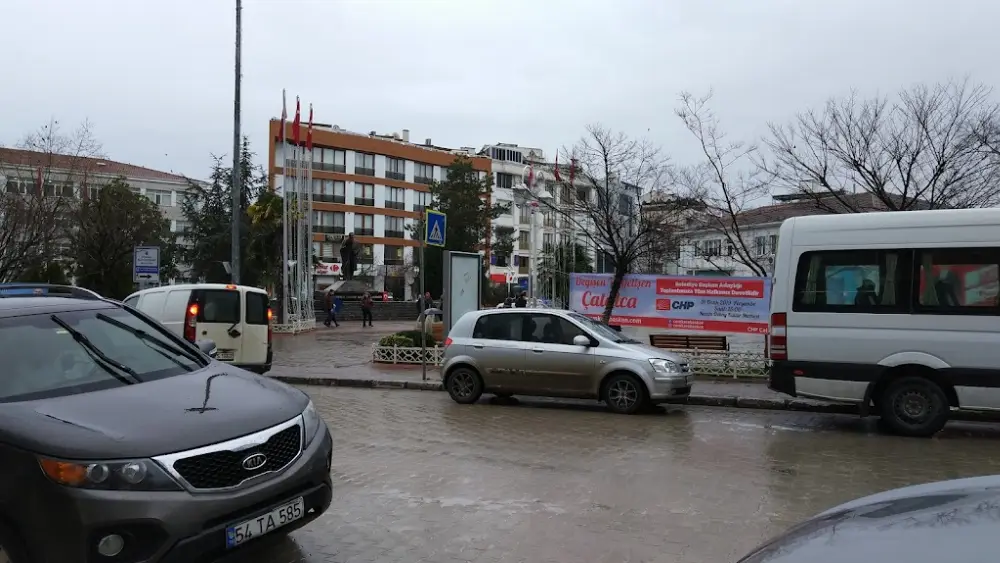VakıfBank Çatalca Şubesi — Bankalar, Çatalca · fotoğraf 4
