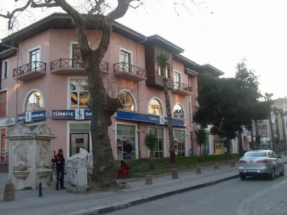 Türkiye İş Bankası Büyükçekmece/İstanbul Şubesi — Bankalar, Büyükçekmece · fotoğraf 2