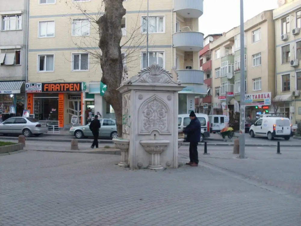 Türkiye İş Bankası Büyükçekmece/İstanbul Şubesi — Bankalar, Büyükçekmece · fotoğraf 3