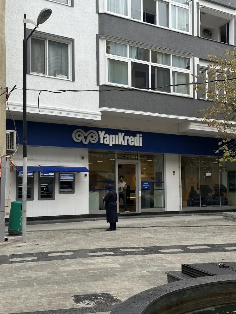 Yapı Kredi - Büyükçekmece Şubesi — Bankalar, Büyükçekmece · fotoğraf 2