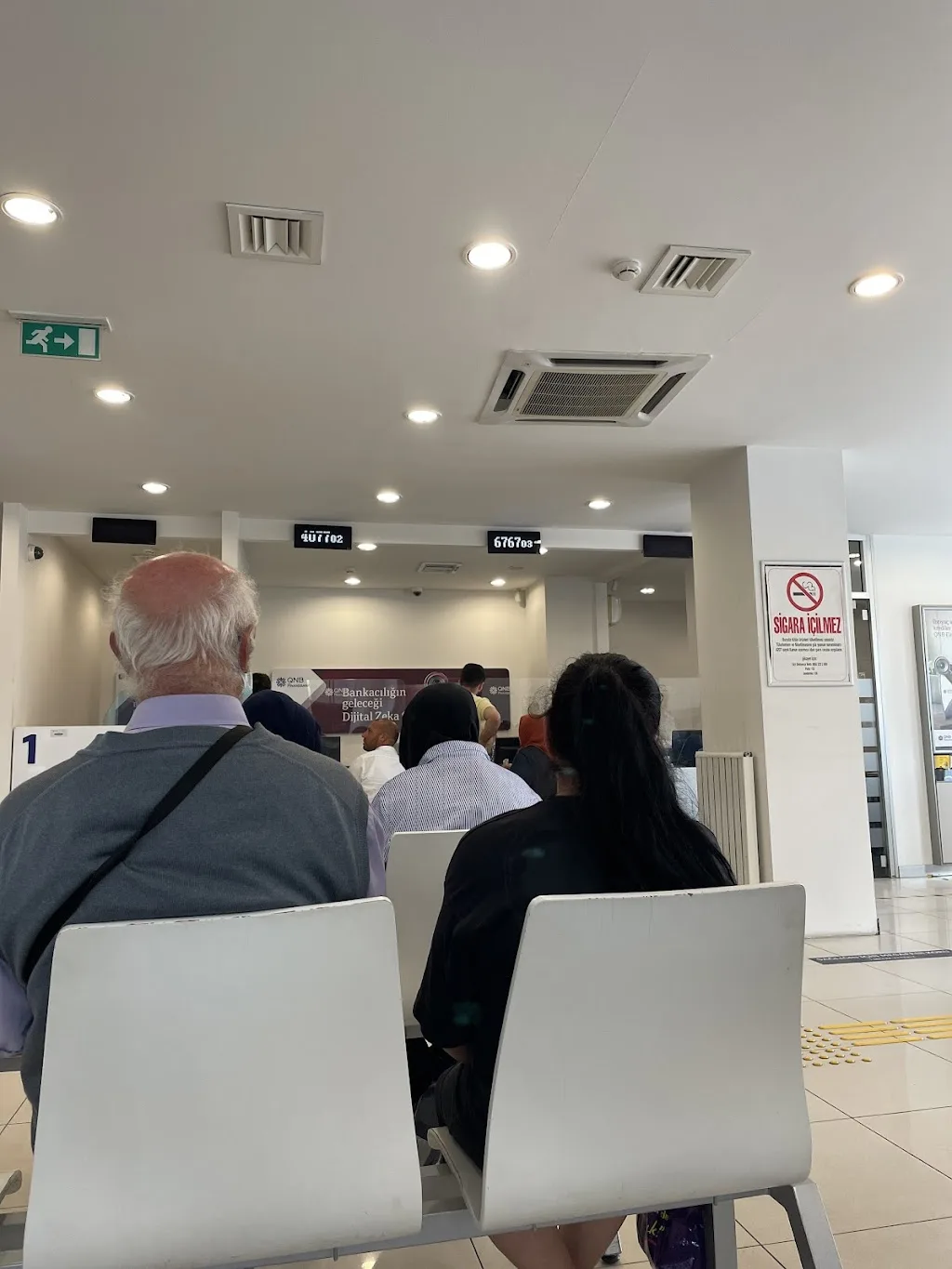 QNB Büyükçekmece Şubesi — Bankalar, Büyükçekmece · fotoğraf 1