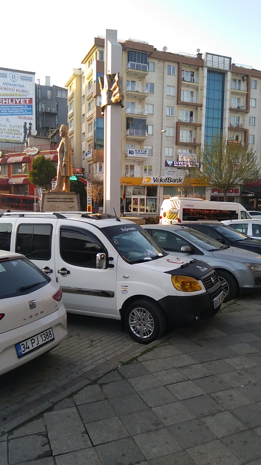 VakıfBank Mimaroba Şubesi