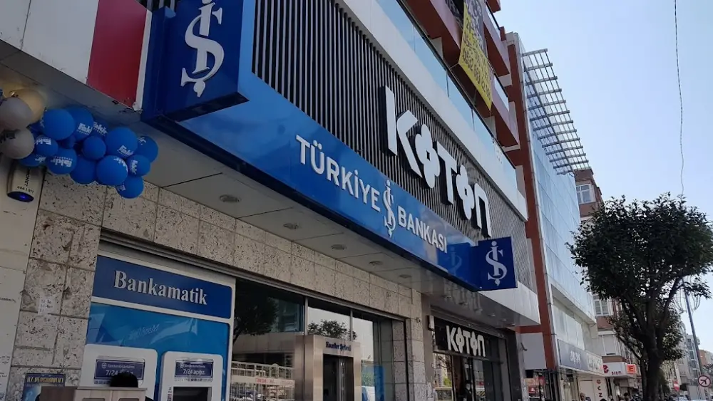 Türkiye İş Bankası Esenler/İstanbul Şubesi — Bankalar, Esenler · fotoğraf 2