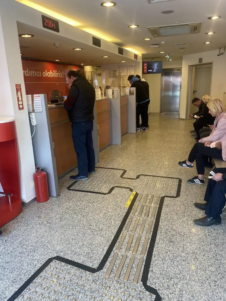 Akbank Esenler/İstanbul Şubesi — Bankalar, Esenler · fotoğraf 4