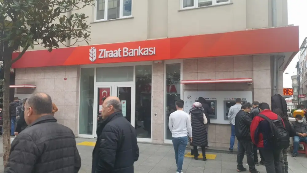 Ziraat Bankası Esenler/İstanbul Şubesi — Bankalar, Esenler · fotoğraf 4