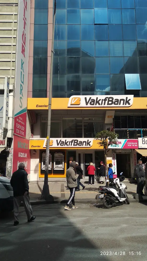 VakıfBank Esenler Şubesi — Bankalar, Esenler · fotoğraf 2