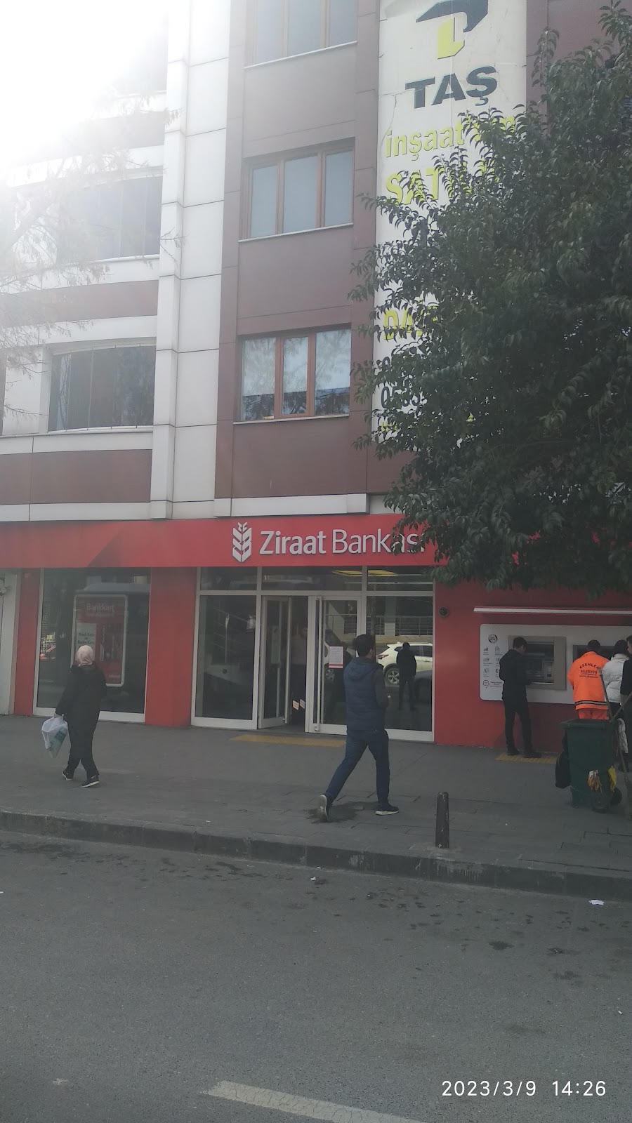 Ziraat Bankası Üçyüzlü/İstanbul Şubesi