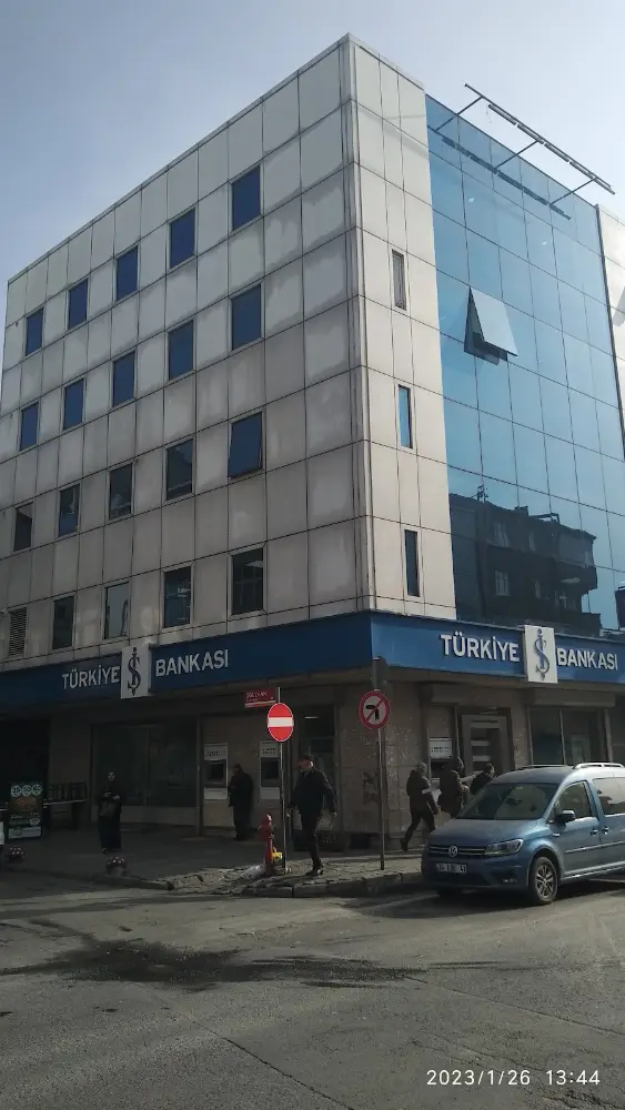 Türkiye İş Bankası Barbaros Caddesi-Yüzyıl/İstanbul Şubesi — Bankalar, Esenler · fotoğraf 4