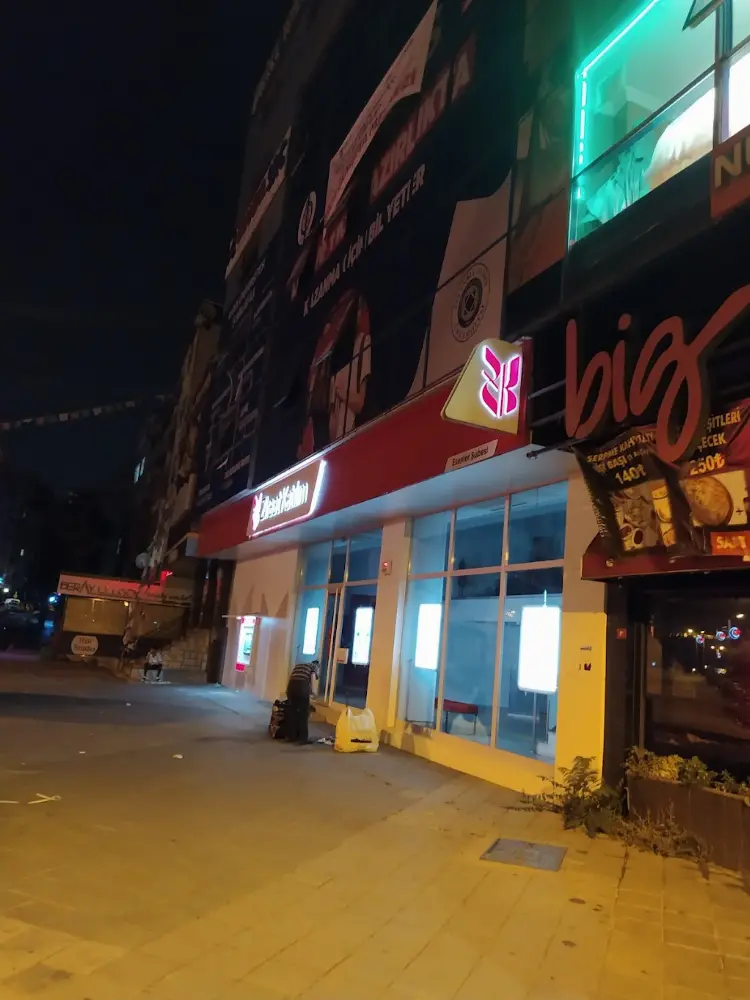 Ziraat Katılım Esenler Şubesi — Bankalar, Esenler · fotoğraf 2