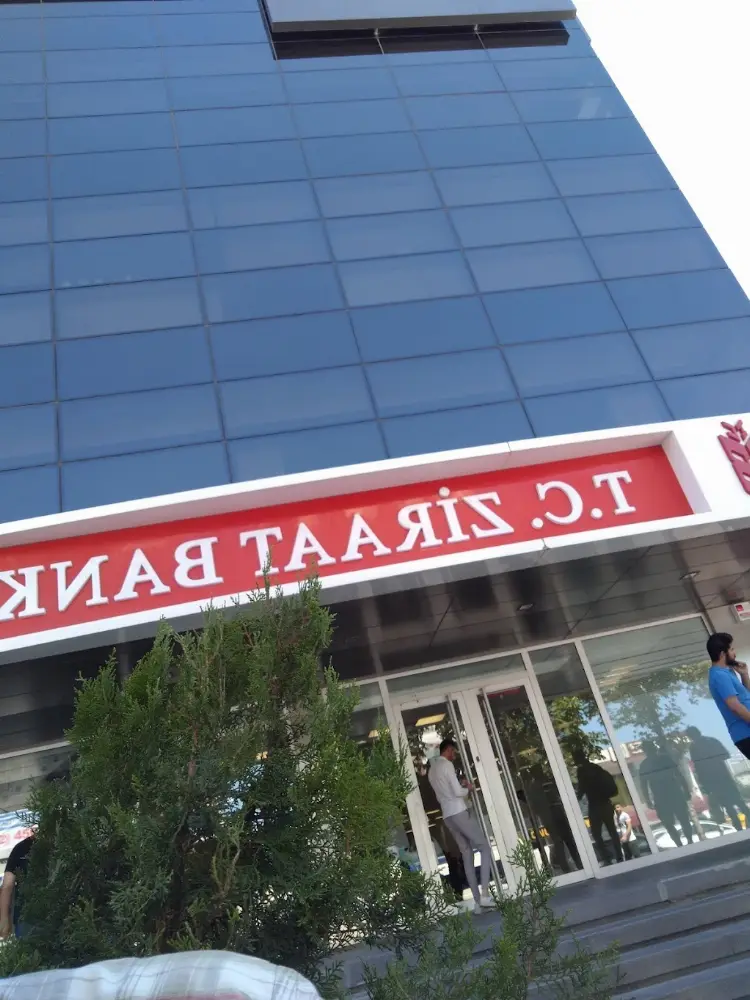 Ziraat Bankası Esenyurt/İstanbul Şubesi — Bankalar, Esenyurt · fotoğraf 4