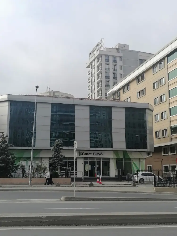 Garanti BBVA Esenyurt Şubesi — Bankalar, Esenyurt · fotoğraf 4