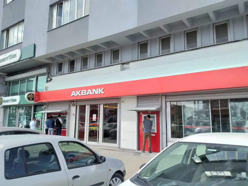 Akbank-esenyurt Şubesi — Bankalar, Esenyurt · fotoğraf 3
