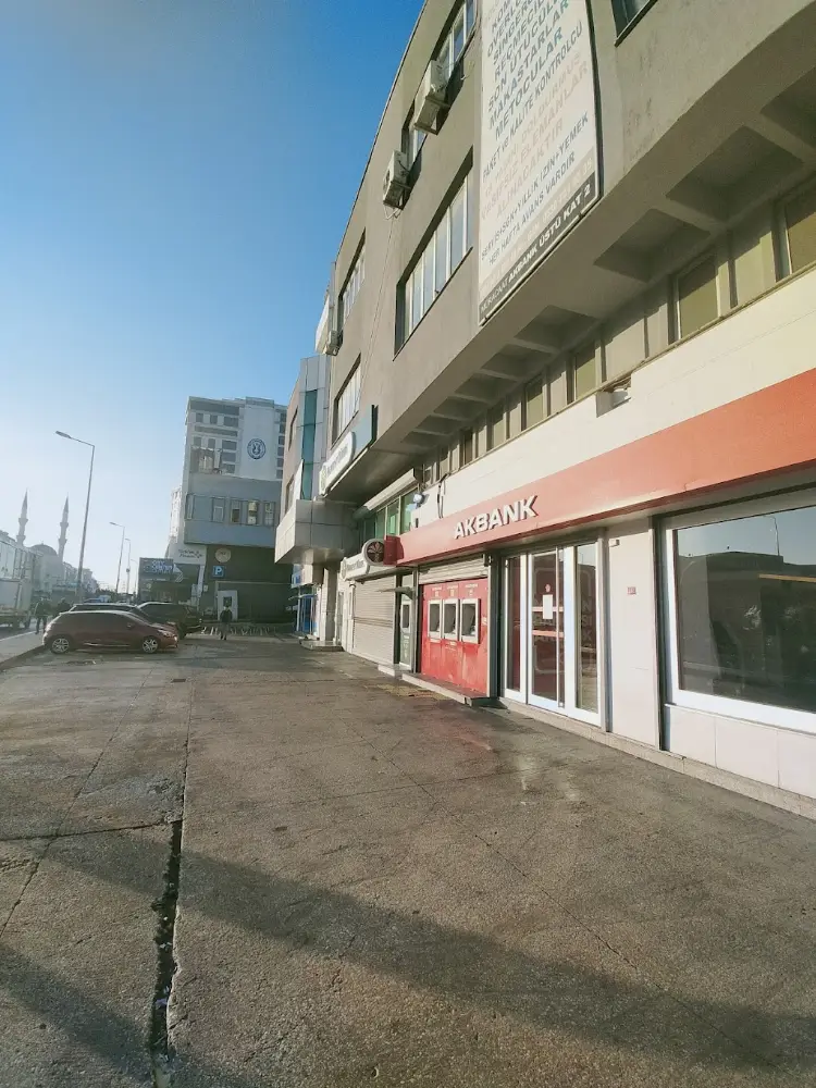 Akbank-esenyurt Şubesi — Bankalar, Esenyurt · fotoğraf 4