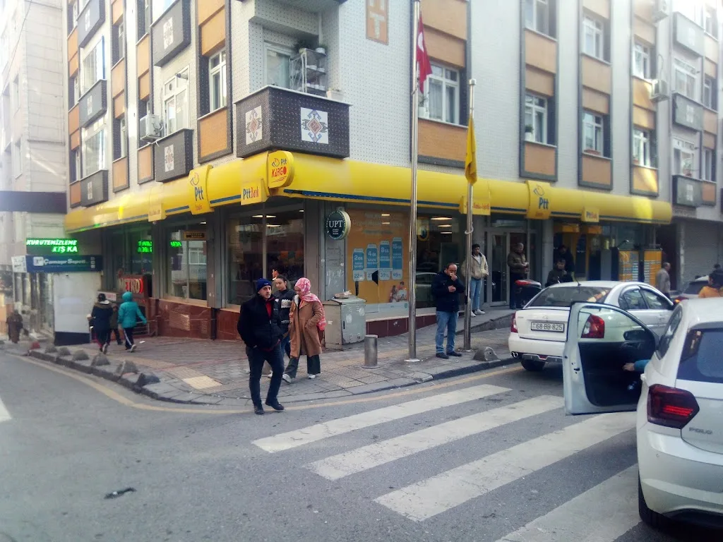Ptt Bank — Bankalar, Esenler · fotoğraf 1