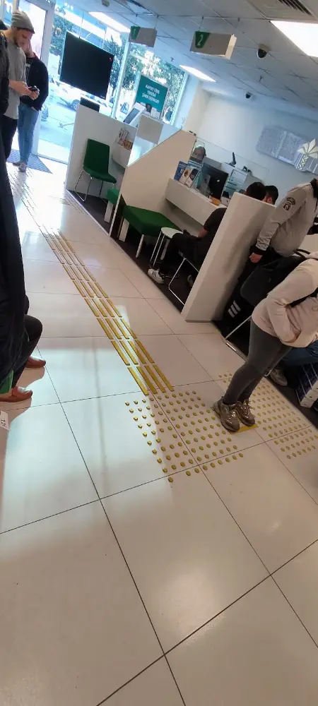 Kuveyt Türk Esenyurt Çarşı Şubesi — Bankalar, Esenyurt · fotoğraf 3