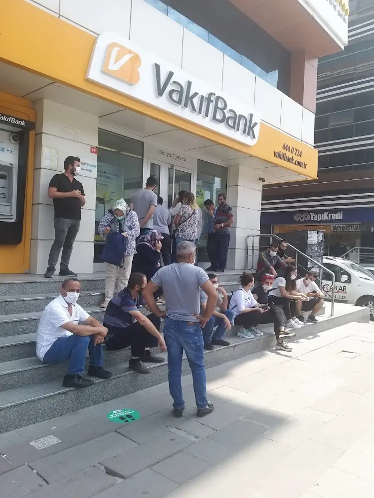 VakıfBank Esenyurt Şubesi — Bankalar, Esenyurt · fotoğraf 2