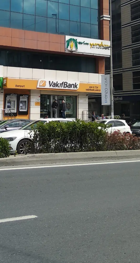 VakıfBank Esenyurt Şubesi — Bankalar, Esenyurt · fotoğraf 3