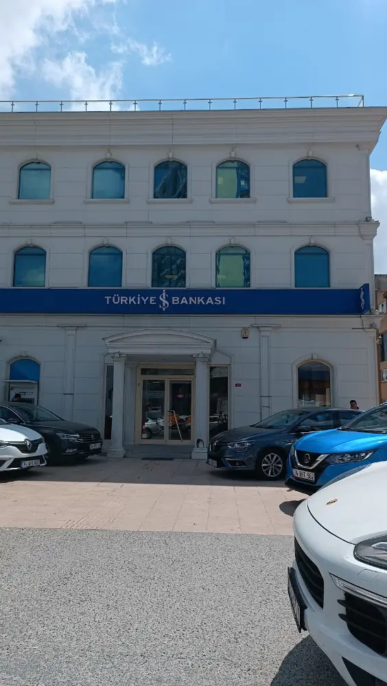 Türkiye İş Bankası Hadımköy Yolu-Esenyurt/İstanbul Şubesi — Bankalar, Esenyurt · fotoğraf 2