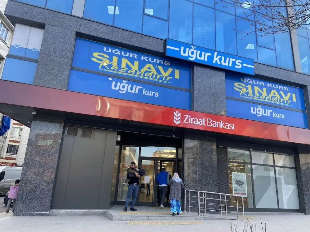 Ziraat Bankası Doğan Araslı Bulvarı/İstanbul Şubesi — Bankalar, Esenyurt · fotoğraf 2
